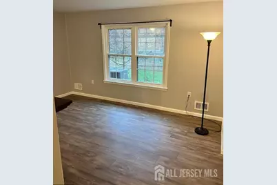 604 Wellington Place, Aberdeen Township, NJ 07747 - Photo 7