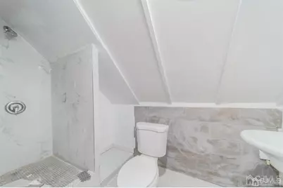 228 Washington Avenue #2, Carteret, NJ 07008 - Photo 19