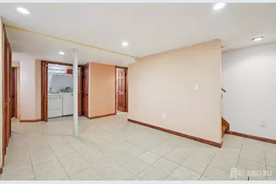 55 Metuchen Avenue, Middlesex, NJ 07095 - Photo 29