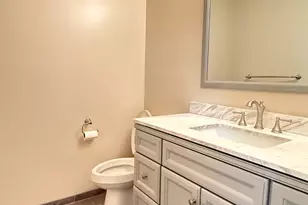 58 Canterbury Cir, Franklin Township, NJ 08873 - Photo 17