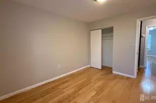 58 Canterbury Cir, Franklin Township, NJ 08873 - Photo 11