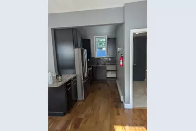 300 Cedar Street, South Amboy, NJ 08879 - Photo 3