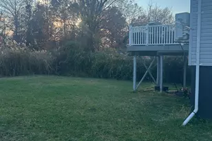 140 S Robert St, Sewaren, NJ 07077 - Photo 3