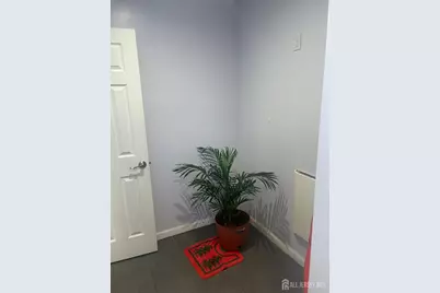 140 S Robert Street, Sewaren, NJ 07077 - Photo 29