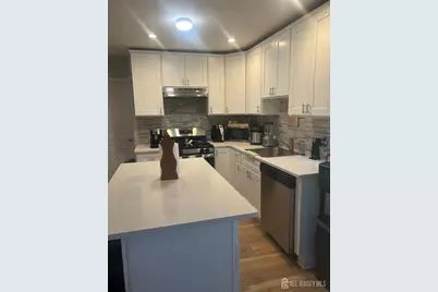 140 S Robert Street, Sewaren, NJ 07077 - Photo 11