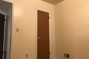 689 Mary St, Perth Amboy, NJ 08861 - Photo 11