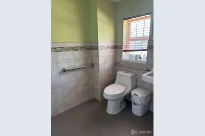 353 Main Street, Spotswood, NJ 08884 - Photo 11