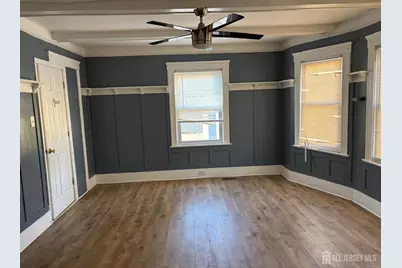 220 S Washington Avenue, Dunellen, NJ 08812 - Photo 3
