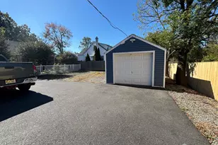 220 S Washington Ave, Dunellen, NJ 08812 - Photo 9