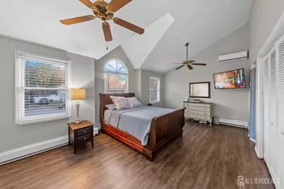 436 Hunt Avenue, Hamilton Township, NJ 08610 - Photo 17