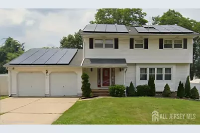 7 Stradford Road, Sayreville, NJ 08859 - Photo 1
