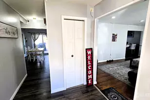 7 Stradford Rd, Sayreville, NJ 08859 - Photo 3