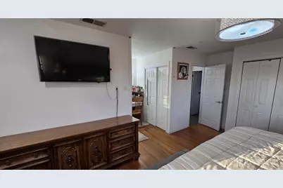 7 Stradford Road, Sayreville, NJ 08859 - Photo 17