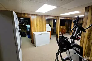 7 Stradford Rd, Sayreville, NJ 08859 - Photo 29