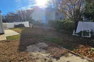 7 Stradford Rd, Sayreville, NJ 08859 - Photo 37