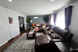 7 Stradford Rd, Sayreville, NJ 08859 - Photo 5