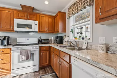 852 US Highway 1 Highway #X3, Edison, NJ 08817 - Photo 9