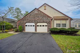 13 Benjamin Franklin Dr, Monroe Township, NJ 08831 - Photo 1