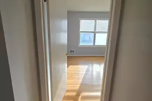 975-A &amp B Bergen Ave, North Brunswick Township, NJ 08902 - Photo 17