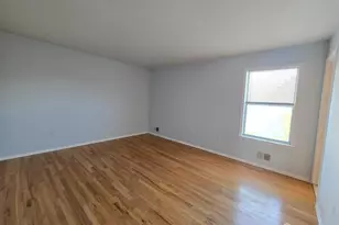 975-A &amp B Bergen Ave, North Brunswick Township, NJ 08902 - Photo 21