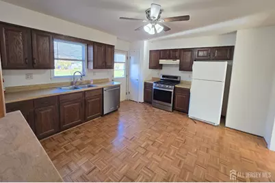 975-A &amp; B Bergen Avenue, North Brunswick Township, NJ 08902 - Photo 9