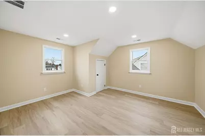 2535 Standish Avenue, Union Township, NJ 07083 - Photo 23