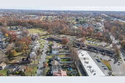 34 N Juliet Street N, Iselin, NJ 08830 - Photo 41