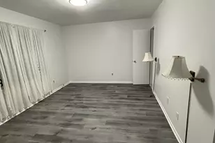 21 Teaberry Dr, Edison, NJ 08820 - Photo 9