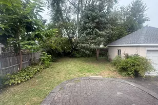 64 Fiat Ave, Iselin, NJ 08830 - Photo 17