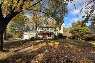 13 Beacon Hill Dr, East Brunswick Township, NJ 08816 - Photo 3