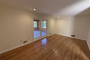 13 Beacon Hill Dr, East Brunswick Township, NJ 08816 - Photo 11