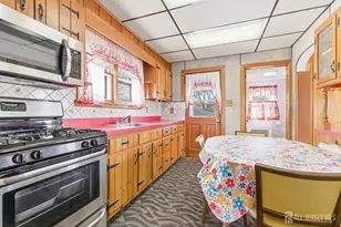 11 Davison Ave, East Brunswick Township, NJ 08816 - Photo 11