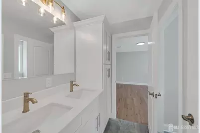 21 King Street, Edison, NJ 08820 - Photo 29