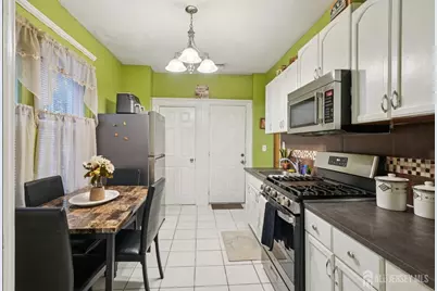 108 Washington Avenue, Irvington, NJ 07111 - Photo 23