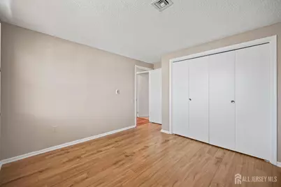 137 N Plymouth Lane, Monroe Township, NJ 08831 - Photo 23