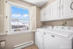 137 N Plymouth Ln, Monroe Township, NJ 08831 - Photo 21