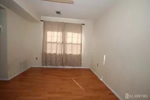 202 Green Hollow Dr, Iselin, NJ 08830 - Photo 19