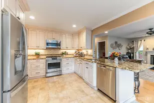 5 Sutton Pl, Helmetta, NJ 08828 - Photo 11