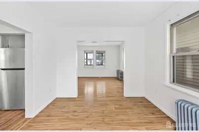 18 N Talmadge Street, New Brunswick, NJ 08901 - Photo 9