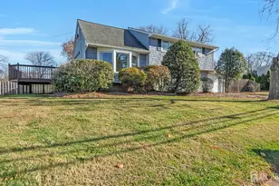 52 Greenbrook Rd, Middlesex, NJ 08846 - Photo 3