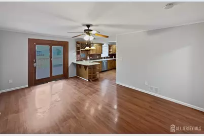 38 Warrenville Road, Middlesex, NJ 08846 - Photo 31