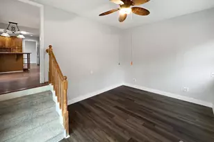 38 Warrenville Rd, Middlesex, NJ 08846 - Photo 23