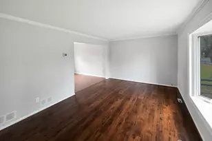 38 Warrenville Rd, Middlesex, NJ 08846 - Photo 11