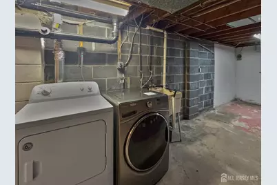 38 Warrenville Road, Middlesex, NJ 08846 - Photo 7