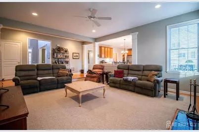 34 Equestrian Way, Monroe Township, NJ 08831 - Photo 11