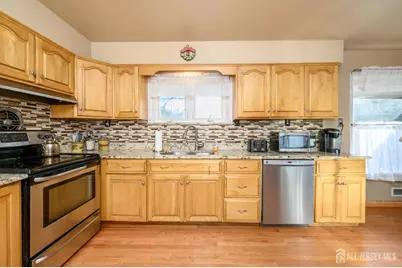 93 Mosher Road, Franklin Township, NJ 08540 - Photo 9