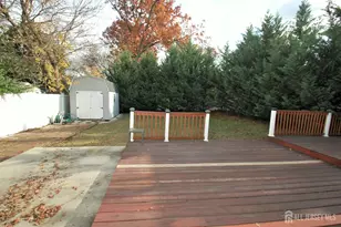 18 Pinetree Dr, Sayreville, NJ 08859 - Photo 35