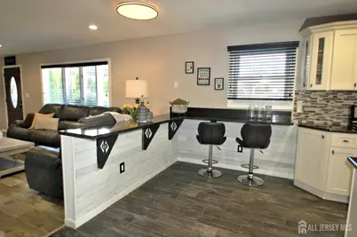 18 Pinetree Drive, Sayreville, NJ 08859 - Photo 13