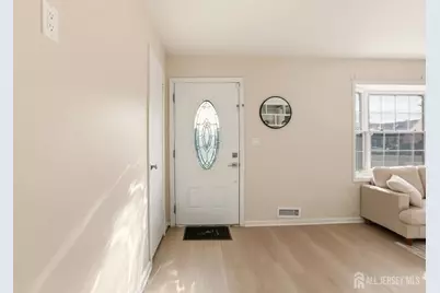 24 Frederick Avenue, Colonia, NJ 07067 - Photo 5