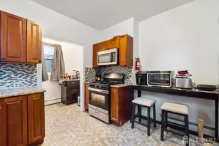 21 Leslie St, Newark, NJ 07108 - Photo 11